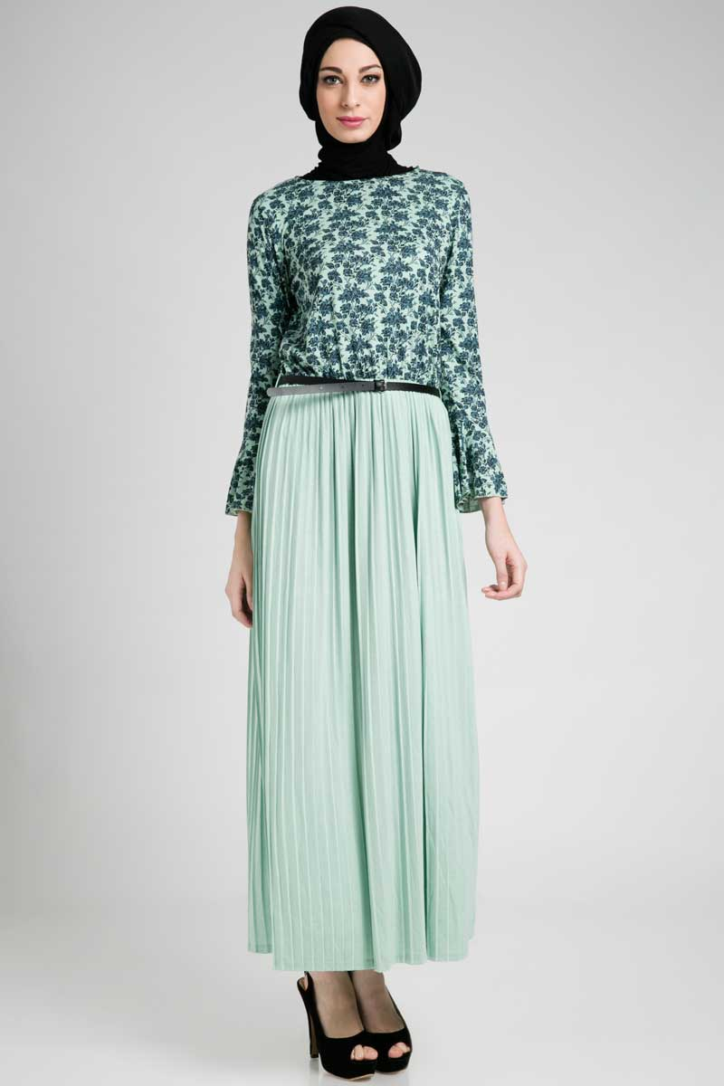 Tren Busana Lebaran: Gamis Simple, Warna Soft