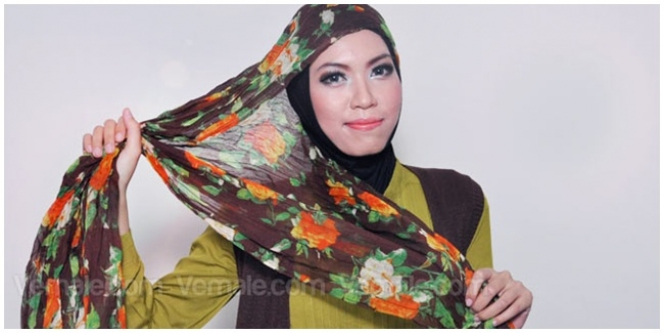 Pilih Mana, Gaya Hijab Feminin atau Boyish?