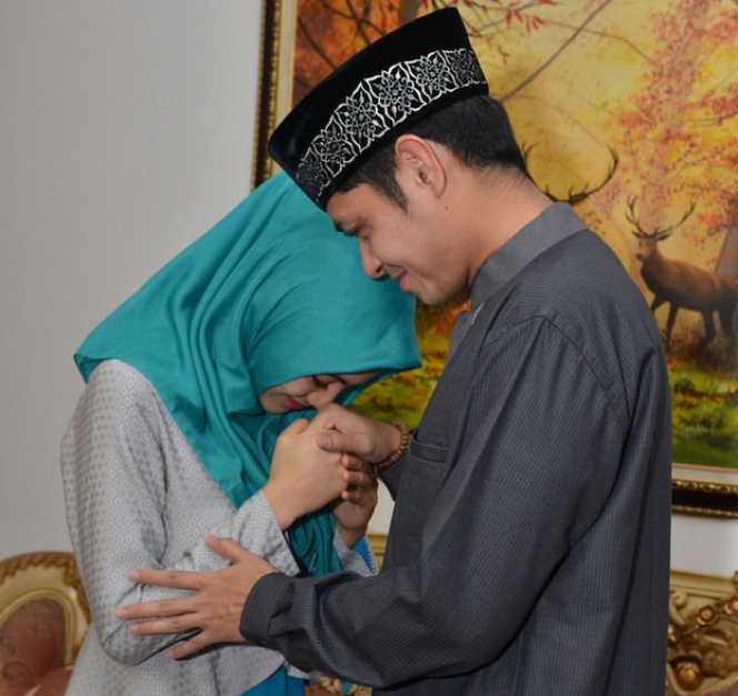 Lebaran Pertama Dude dan Alyssa sebagai Suami Istri