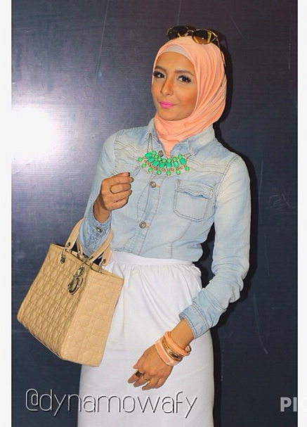 Gaya `Putih` Desainer Cantik dari Mesir