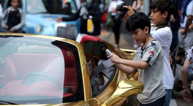 `Hijrah` Konglomerat Arab ke London: Boyong Supercar
