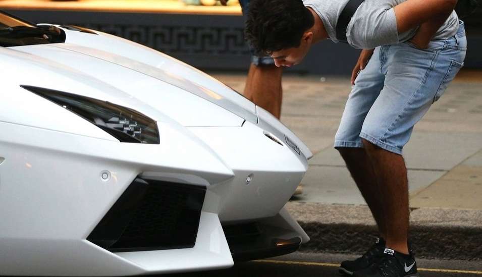 `Hijrah` Konglomerat Arab ke London: Boyong Supercar