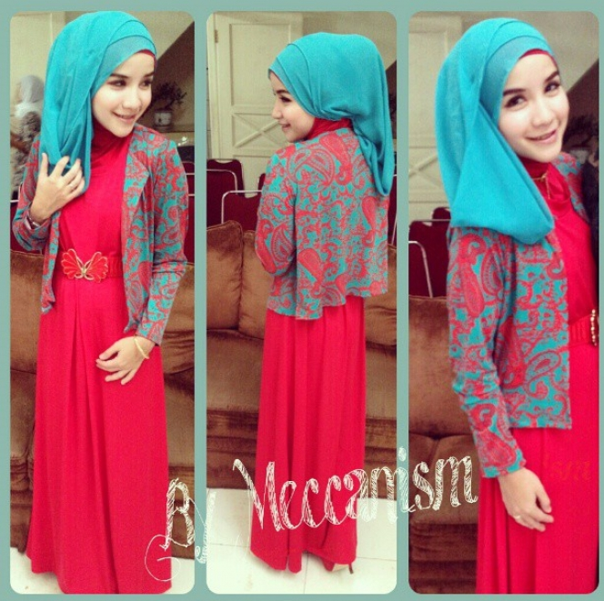 Feminim dengan Skirt untuk Muslimah