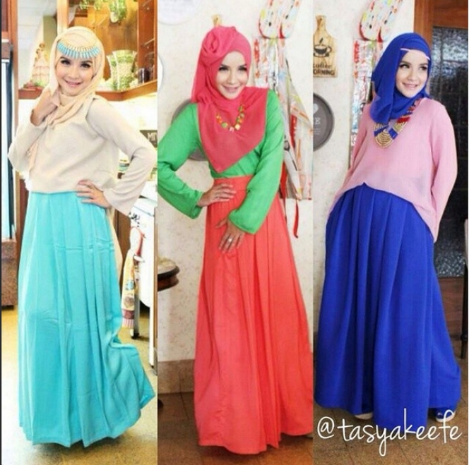 Feminim dengan Skirt untuk Muslimah