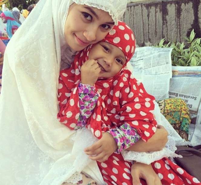 Pesona Indah Permatasari, Si Gadis `Ekstrak Manggis`