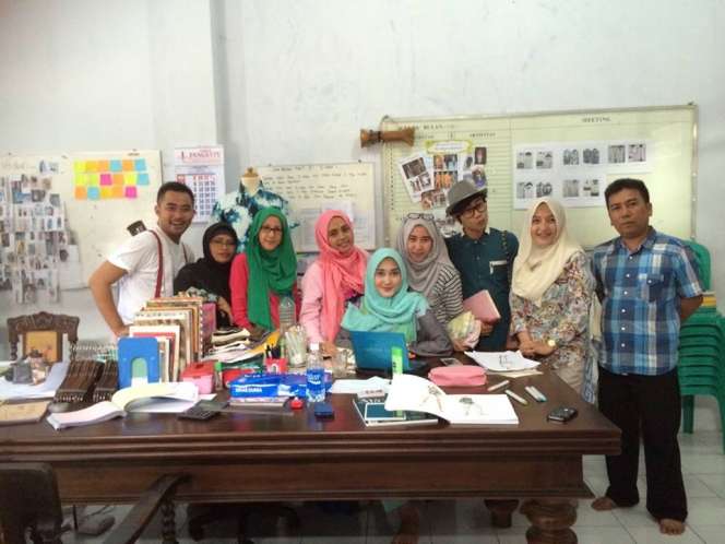Persiapan Dian Pelangi Getarkan Catwalk New York