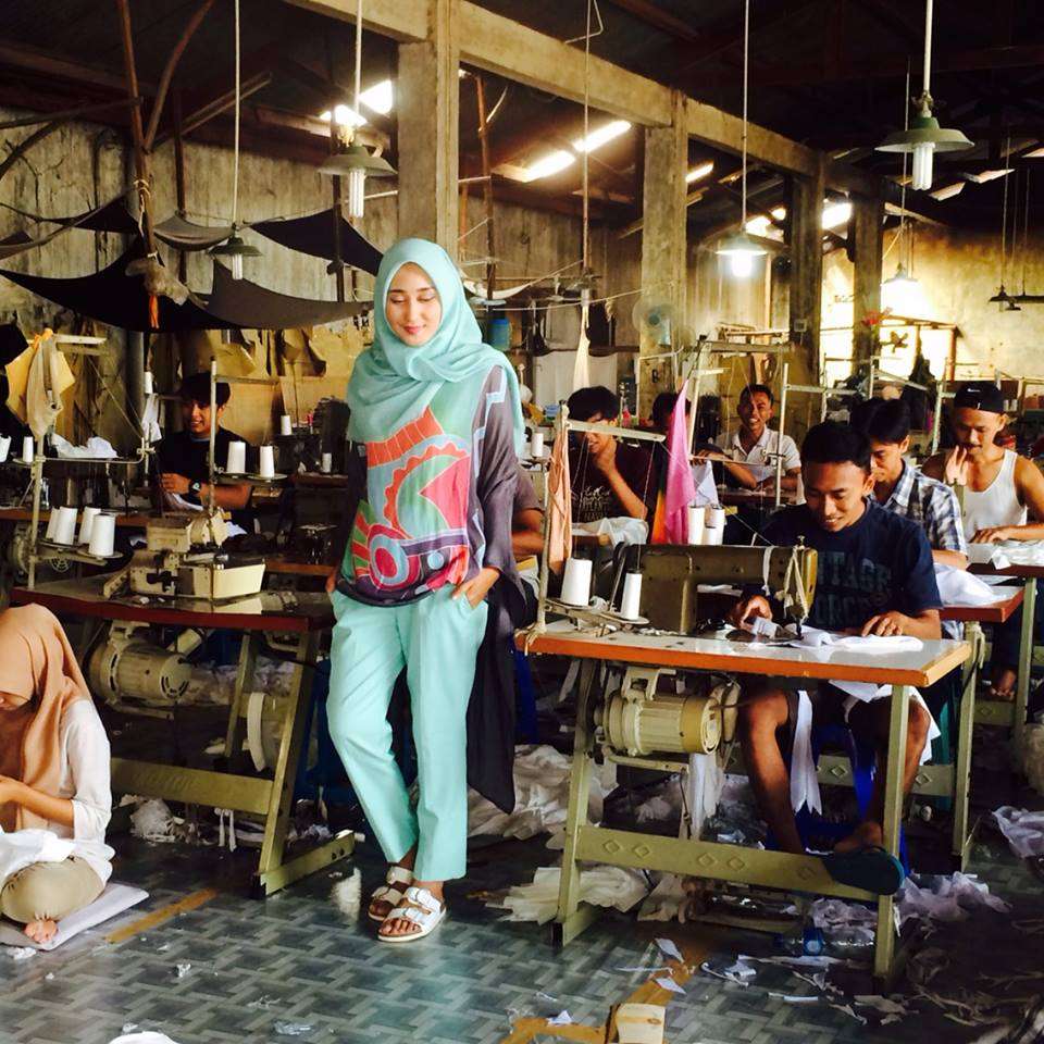 Persiapan Dian Pelangi Getarkan Catwalk New York