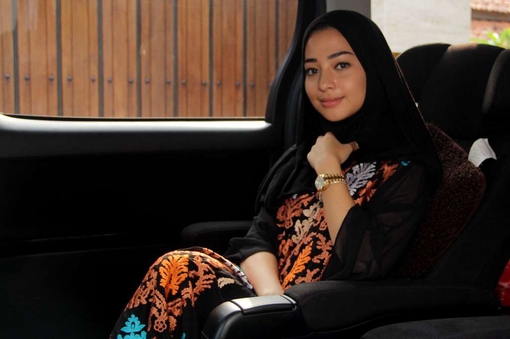 Cantiknya Nikita Willy Berhijab