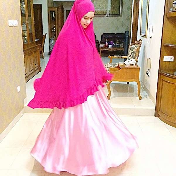 Tetap Bergaya dengan Hijab Syar`i
