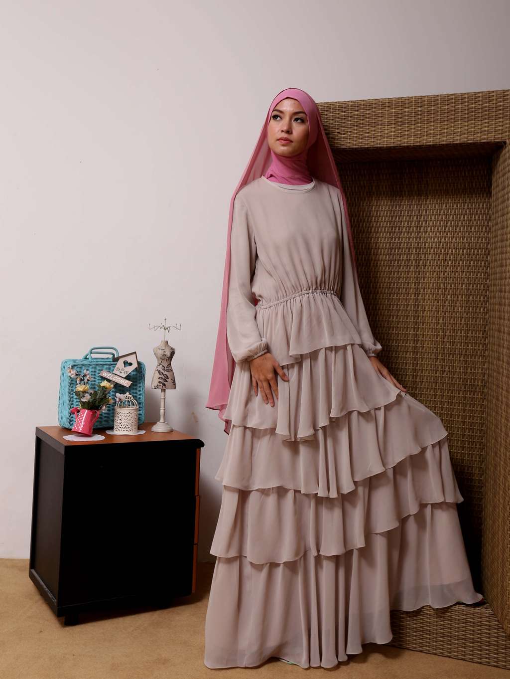 Manisnya Gaya Hijab Bintang `Aku, Kau dan KUA`