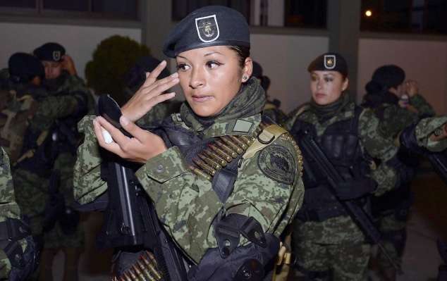 Pesona Prajurit Kopassus Cantik 