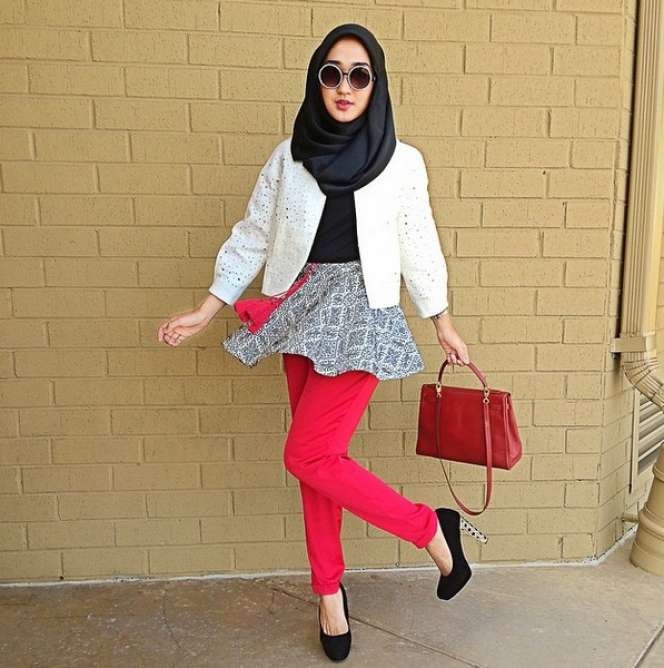 Gaya Hijab Keren Dian Pelangi di Amerika