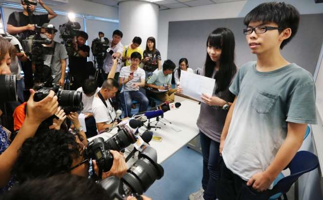Aksi Joshua Wong, si Kurus yang Bikin China Ketakutan