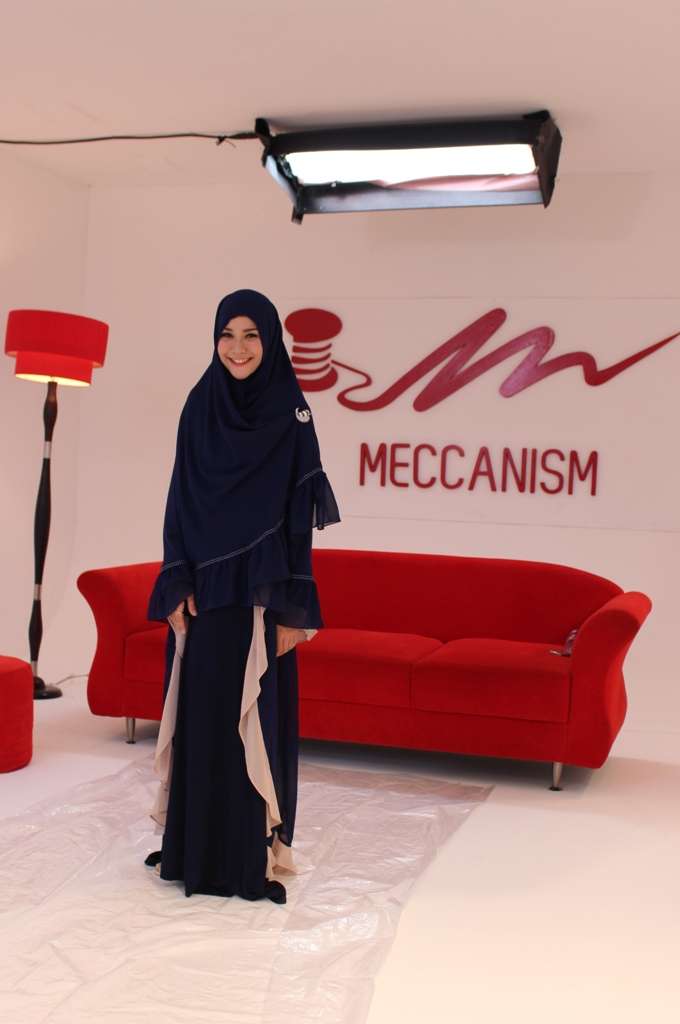 Film `Hijab` Jadi `Fashion Show` Zaskia Mecca