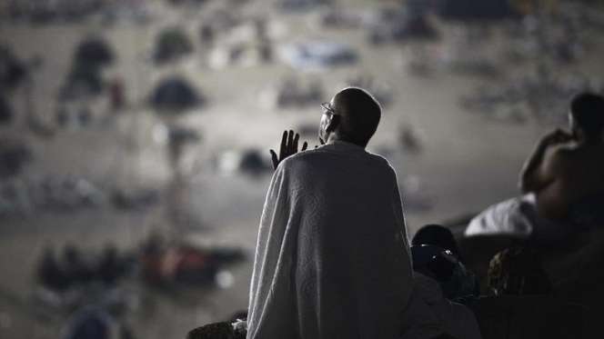 Lantunan Doa Jutaan Jamaah Haji di Arafah