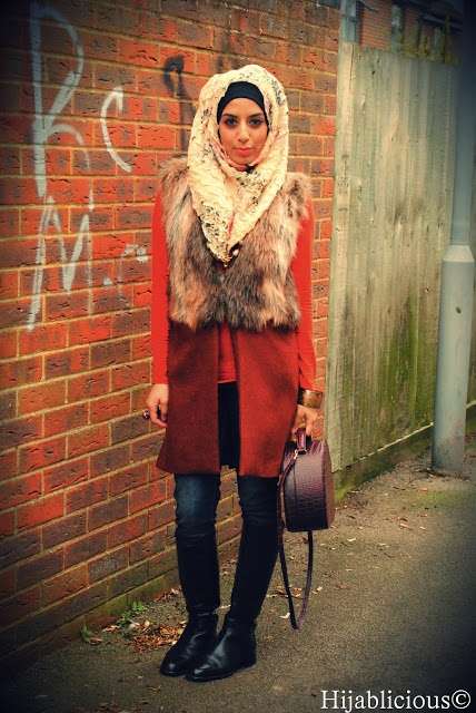 Blazer Jadi Gaya Fashion Hijabers
