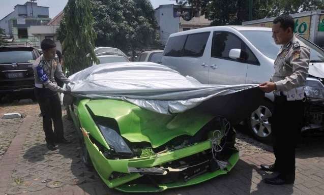 Lamborghini Rp 7 Miliar Hotman Paris Ringsek