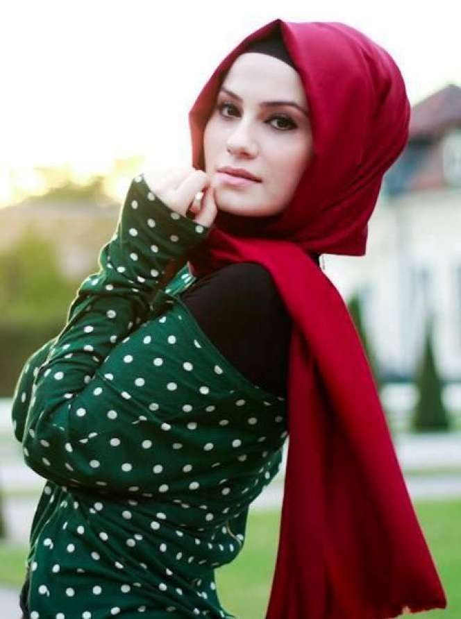 Hijab Polkadot `Attack`!