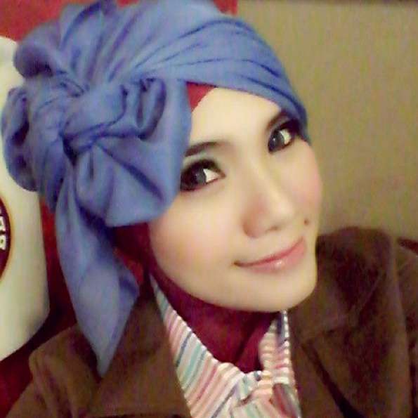 Kenalkan, Satchy DJ Cantik Berhijab