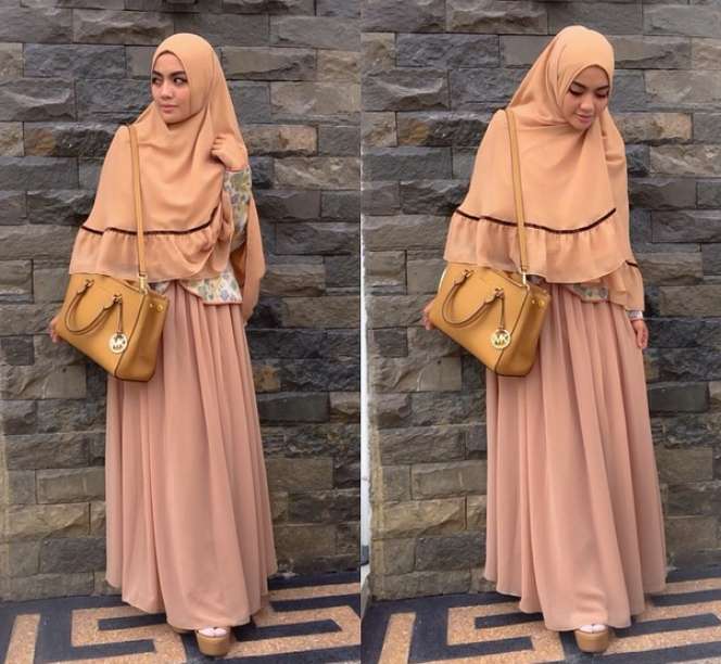 Pesona Hijab Syar`i Selebgram Dea Nara