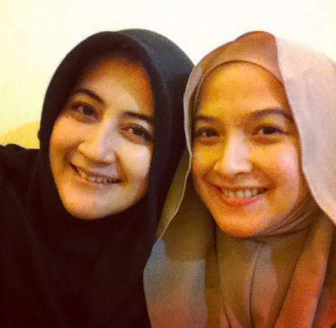 Mantan Model Playboy Indonesia Mantap Berhijab, Makin Cantik?