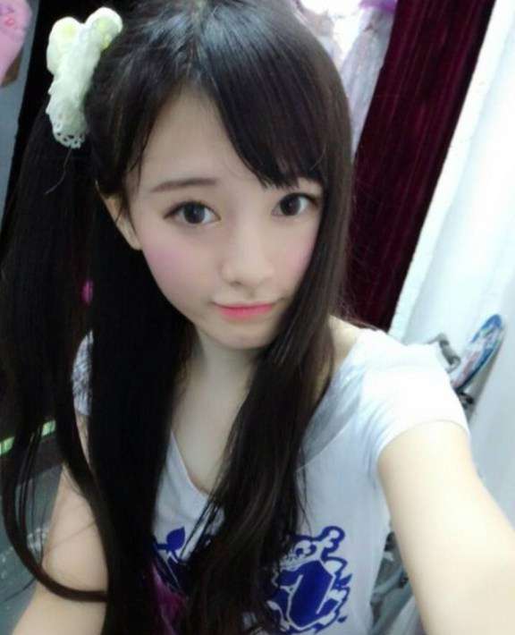 `Gadis Berwajah Malaikat, Muncul 4.000 Tahun Sekali`