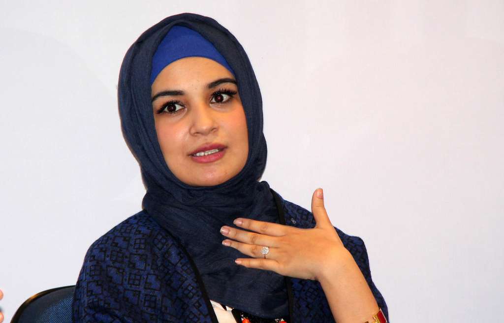 Sempat Dikritik, Begini Gaya Hijab Shireen Sungkar