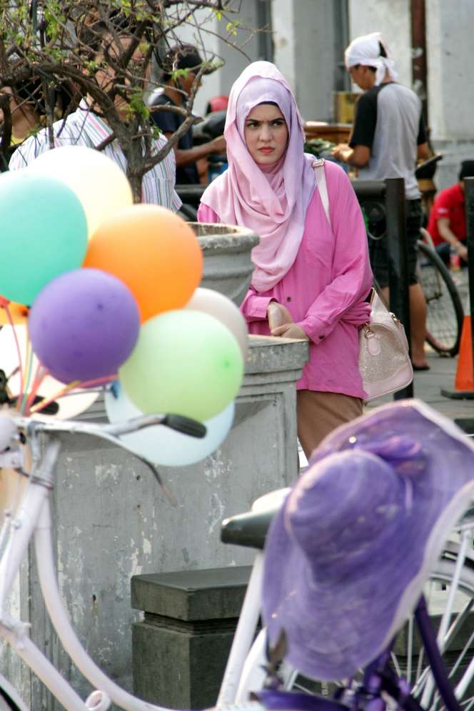 Cantiknya Carissa Putri Berhijab