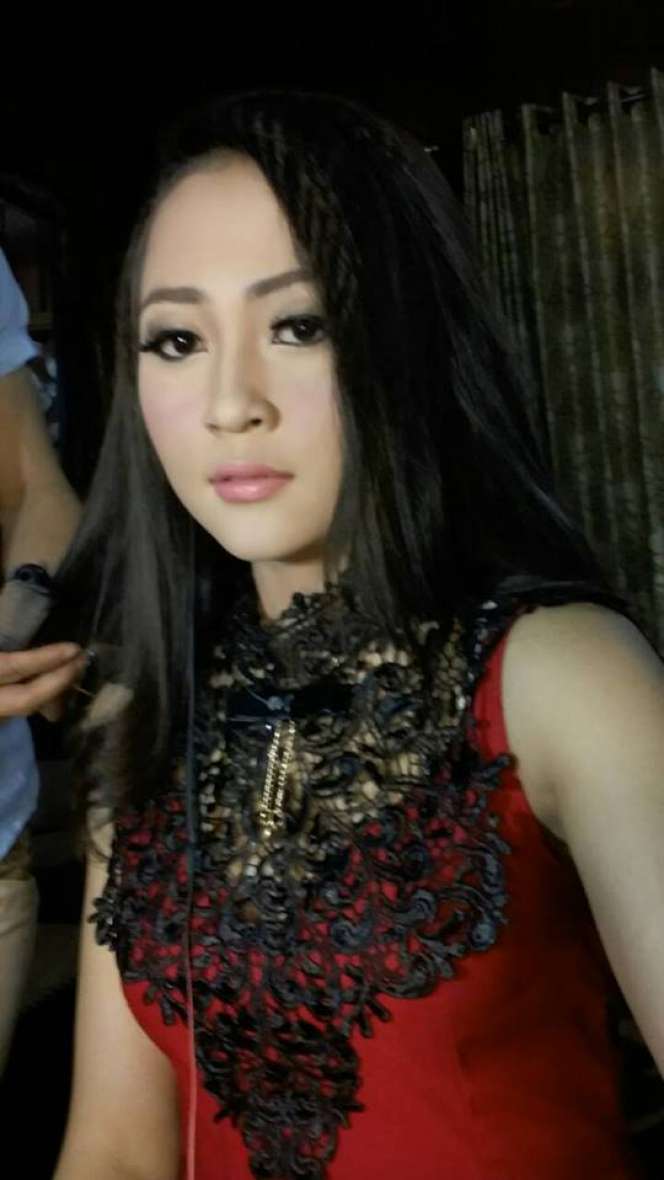 TKI Cantik 'Rumangsamu Yo Penak' Mendadak Jadi Artis