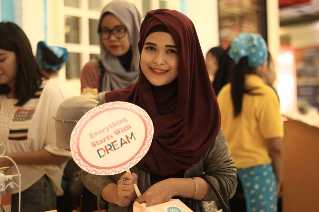 Serunya Hijaber di `Cantik Bareng Dream`