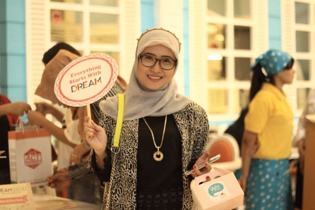 Serunya Hijaber di `Cantik Bareng Dream`