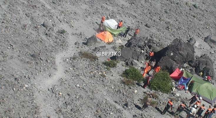 Perjuangan Tim SAR Evakuasi Jasad Eri dari Kawah Merapi