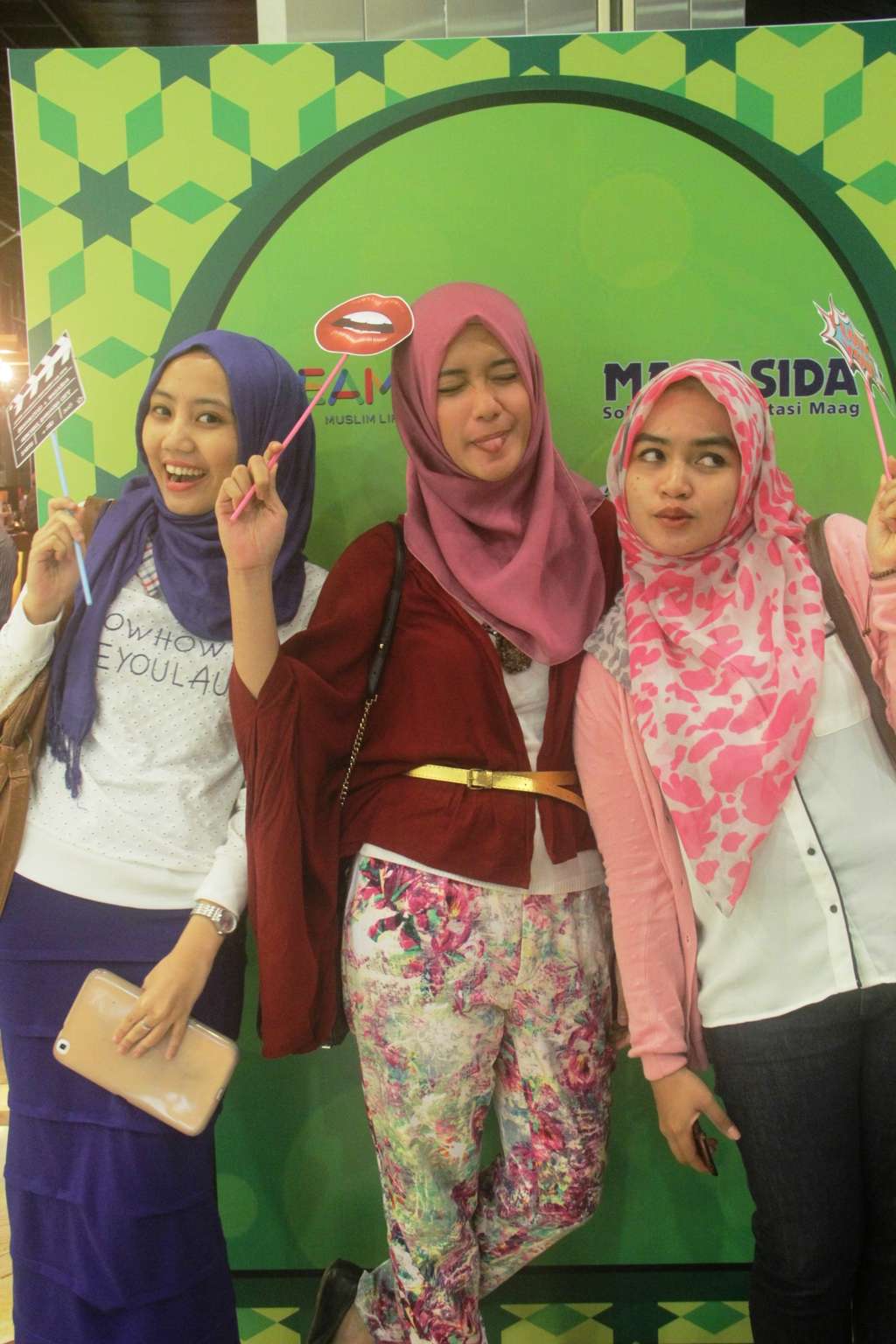 Serunya Ngabuburit Dream dan Magasida