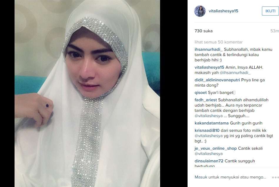 Vitalia Shesya Cantik Berhijab