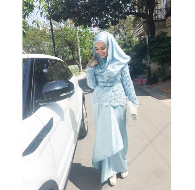 Intip Gaya Busana 10 Fashion Hijab Rayakan Lebaran