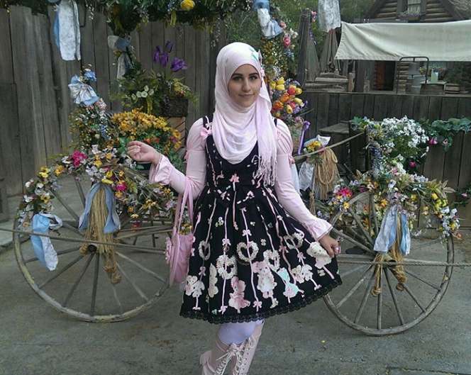 Tren Fesyen Hijab `Cosplay` Negeri Sakura