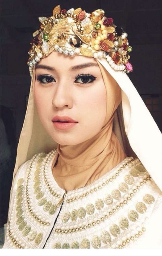 Cantiknya Kimberly Rider Berhijab