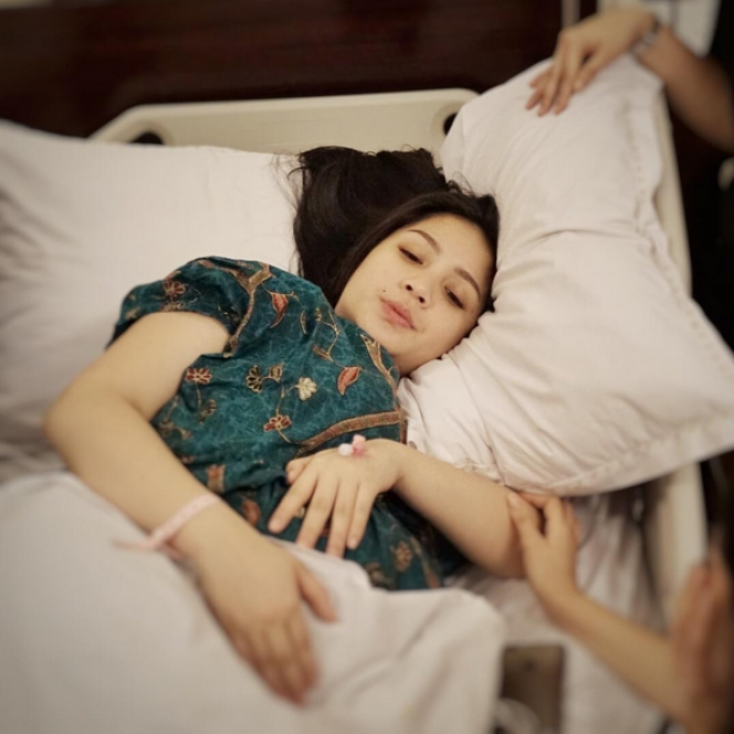 Proses Persalinan Nagita Slavina
