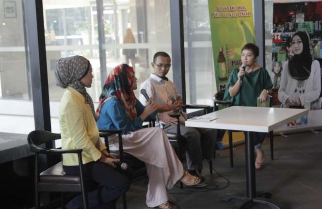 Keakraban Peserta `Traveling` Magasida