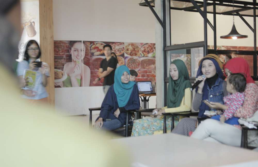 Keakraban Peserta `Traveling` Magasida