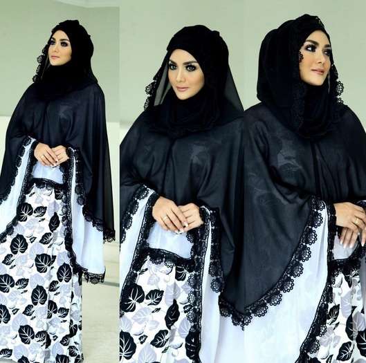 Krisdayanti Kian Cantik dengan Busana Syar`i