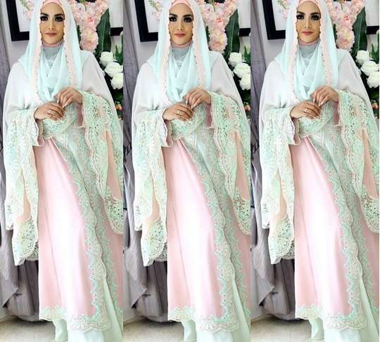 Krisdayanti Kian Cantik dengan Busana Syar`i