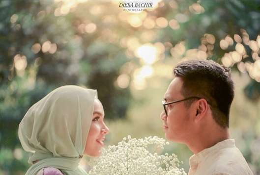 Momen Kebahagiaan Ria Miranda di Kehamilannya
