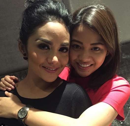 Momen Manis Kebersamaan Aurel Hermansyah dan Krisdayanti