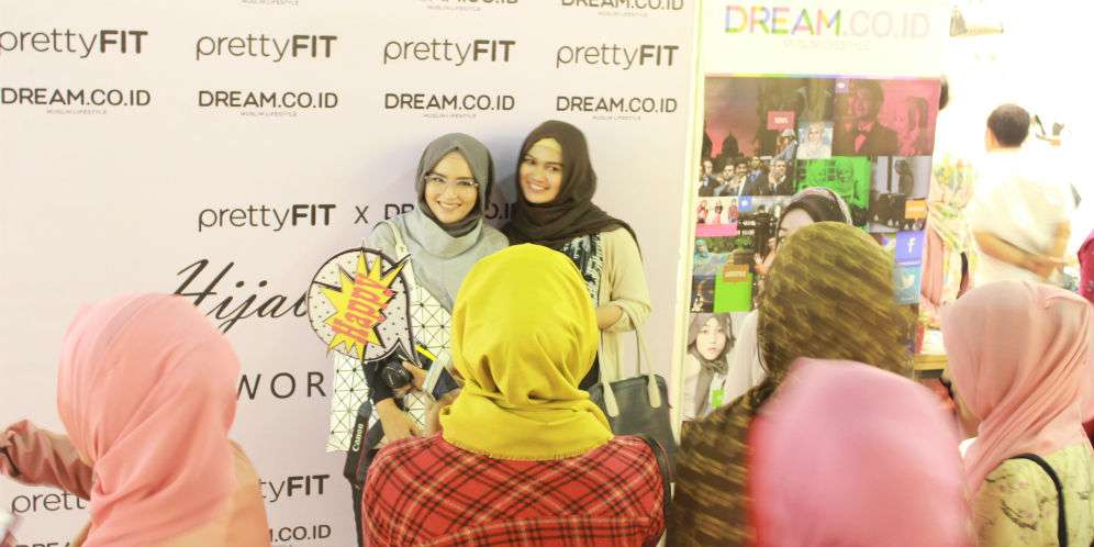Foto-foto Cerianya 'Hijab Styling' di PrettyFit Bandung
