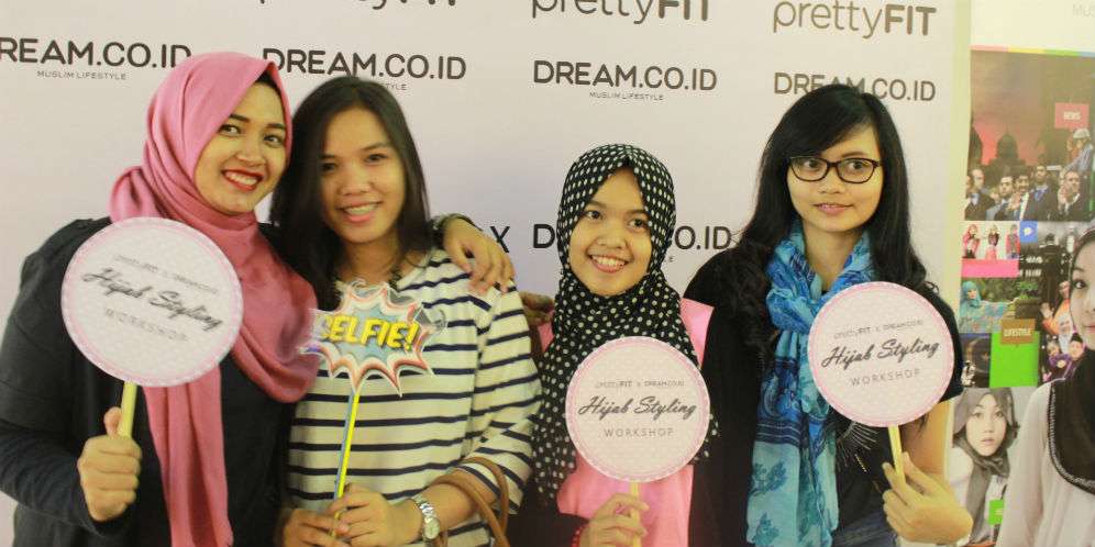 Foto-foto Cerianya 'Hijab Styling' di PrettyFit Bandung