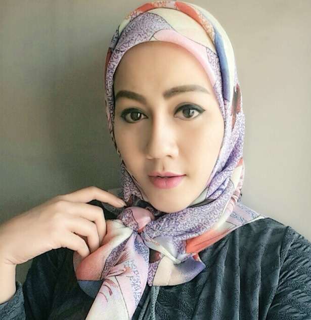 Nita Thalia Operasi Plastik, Kian Cantik Saat Berhijab