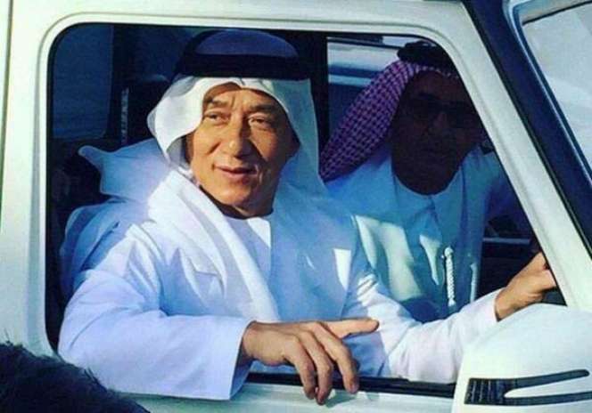 Gaya Selebritis Dunia Bergamis