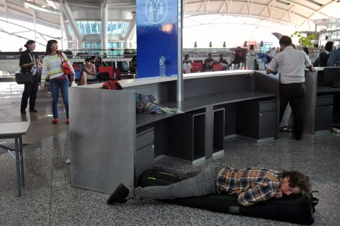 Penumpang `Terdampar` di Bandara Ngurah Rai