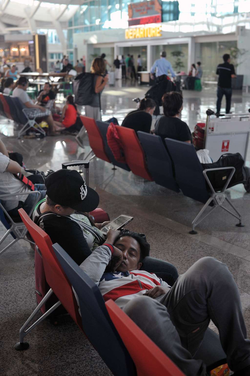 Penumpang `Terdampar` di Bandara Ngurah Rai